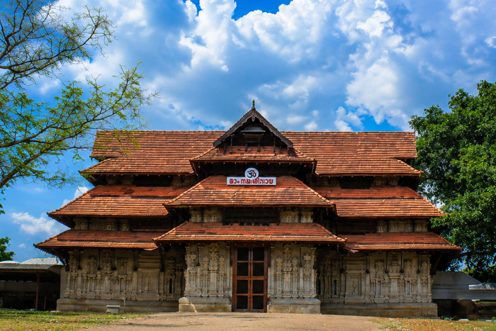 Vadakkunnathan Temple